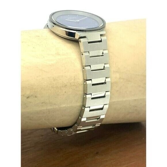 Seiko Women's Watch SUP385 Solar Blue Dial Silver Stainless Steel 28mm - Picture 12 of 14